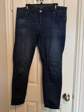 Kut from the Kloth Viv Toothpick Ankle Skinny Jeans Dark Wash Size 14